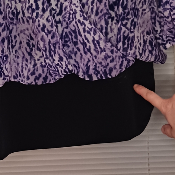 Bundle Sale - Jennifer Lopez Purple/Black Long Sleeve Top Size Large - Picture 5 of 6